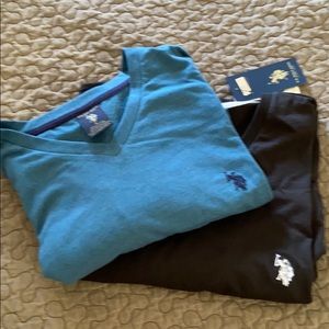 2 Polo v-neck size large tshirts black and blue.